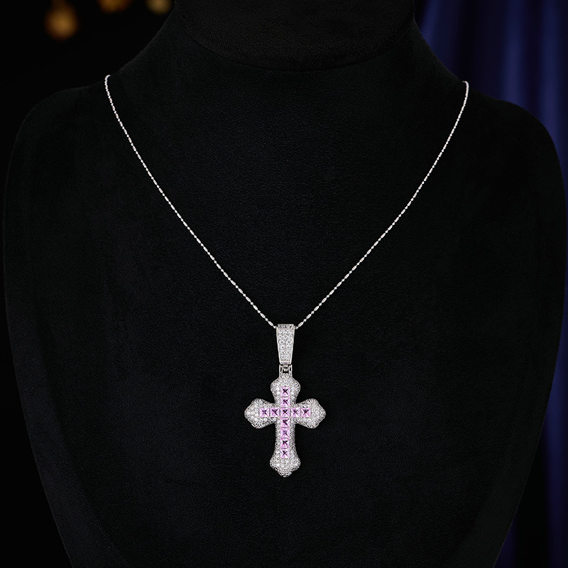 欧美风轻奢满锆粉色锆石十字架吊坠项链小众个性男女款锁骨
