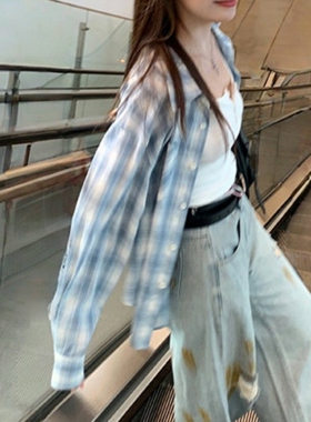 韩系休闲复古浅蓝色格子衬衫外套女春夏季薄款慵懒风宽松防晒上衣