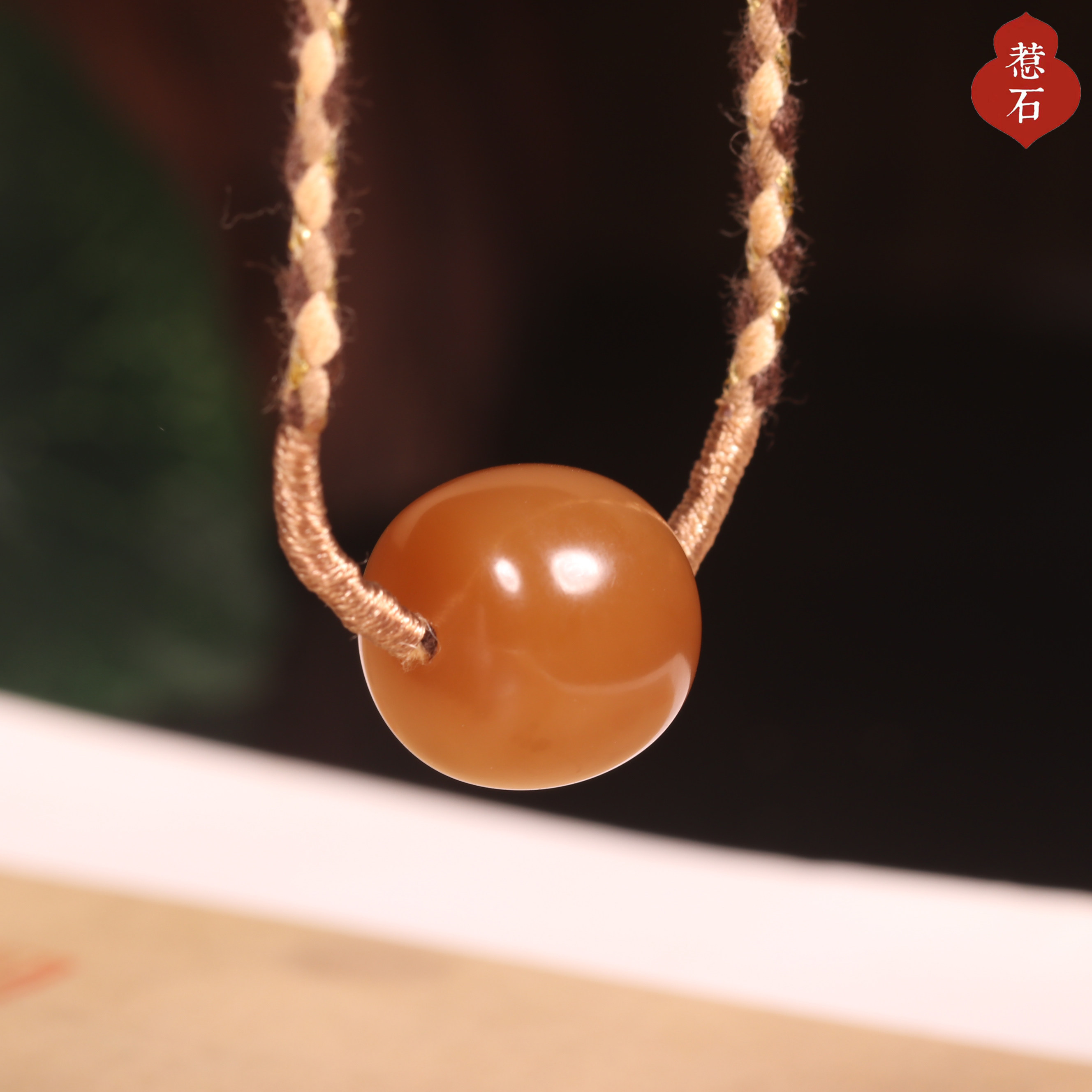 惹石玉雕新疆和田玉且末糖糖吊坠