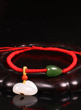 新疆和田玉籽料白玉生肖兔子手饰