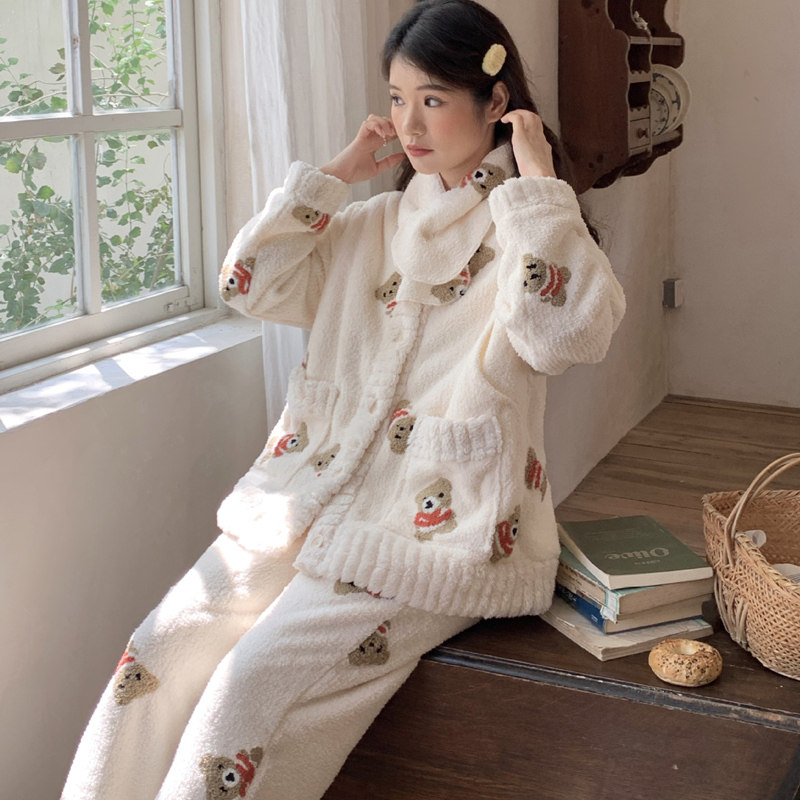 送围脖珊瑚绒月子服秋冬季加厚保暖产后哺乳怀孕期产妇待产家居服