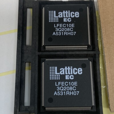 全新 ICE65L08F-TCB196C IM4A3-64-10VC-12VI IT66121FN/BX 直拍