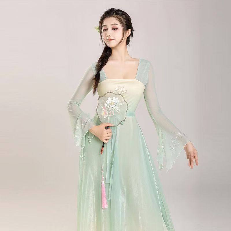 超仙古典舞渐变连衣裙飘逸仙气演出服上衣中国舞舞蹈服装大摆裙