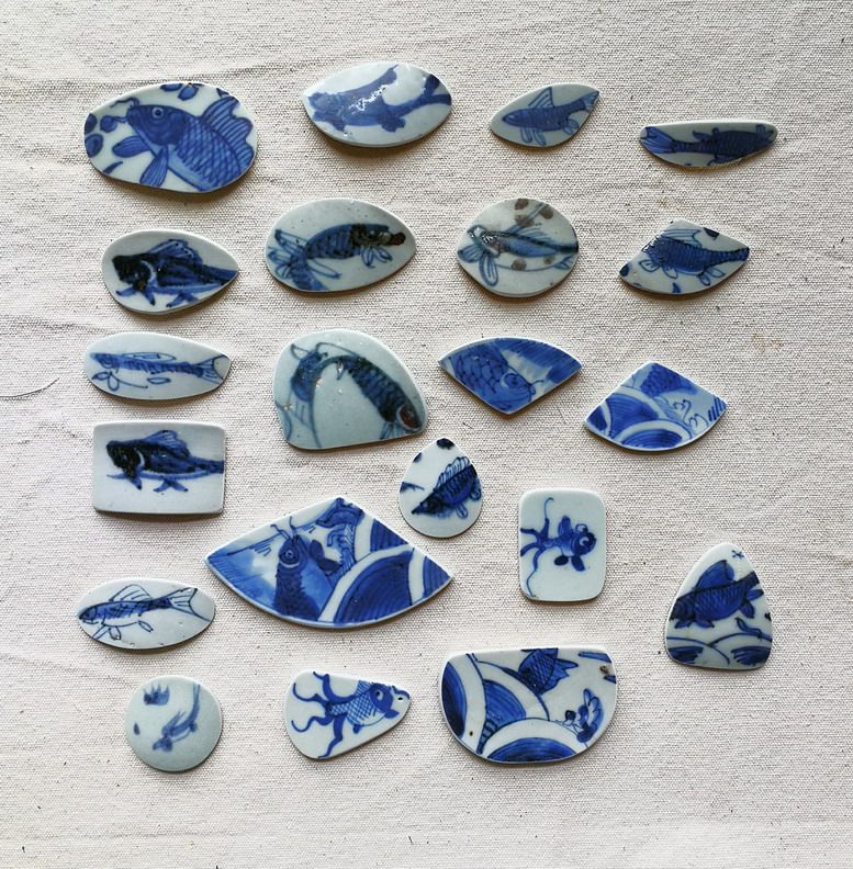 鱼纹 打磨好明清古瓷片老瓷片碎瓷 可买去包银首饰吊坠 镶木装修