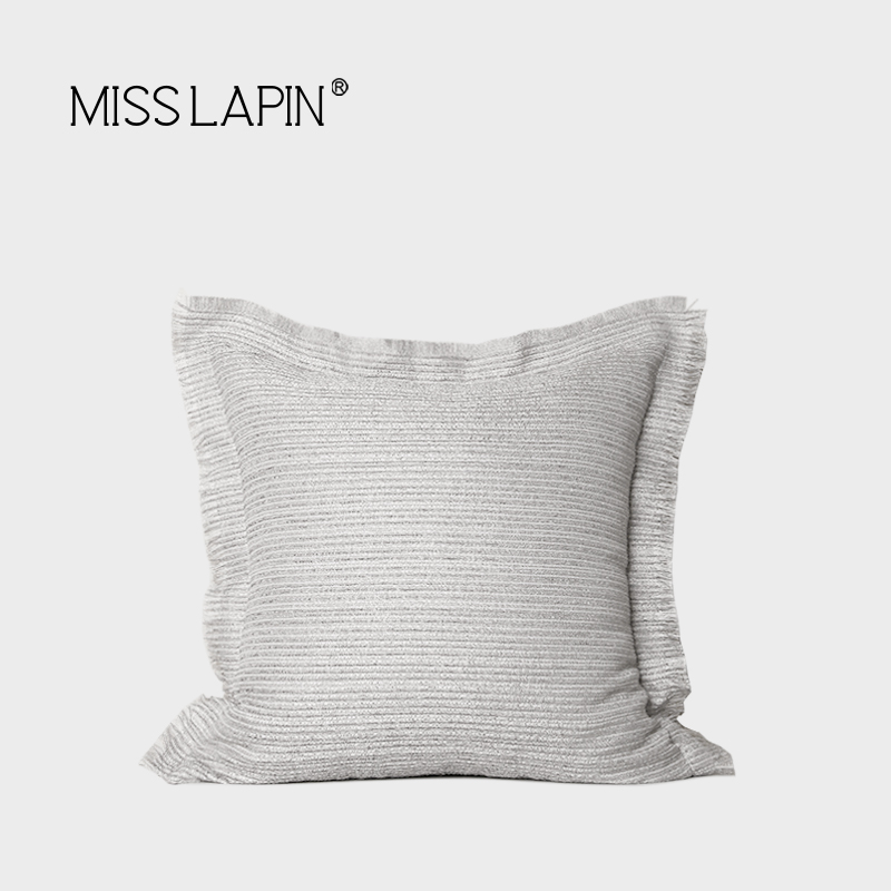 灰色小肌理三边拉丝抱枕