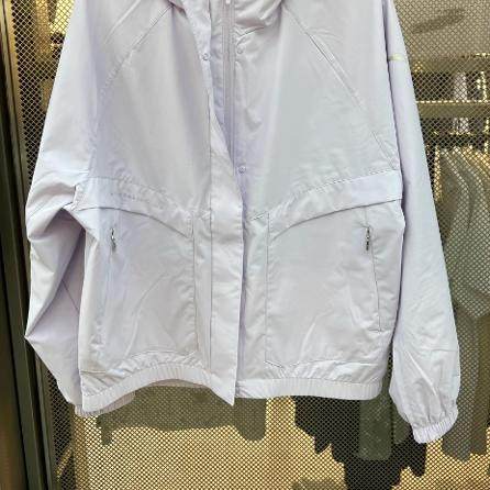 安踏潮流连帽梭织运动上衣