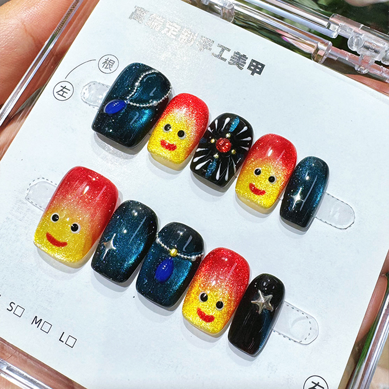 哈尔的移动城堡卡西法猫眼穿戴甲