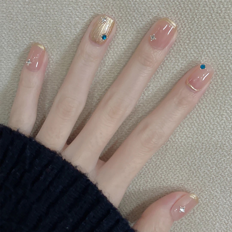 广州裸色鎏金手工定制穿戴甲持久