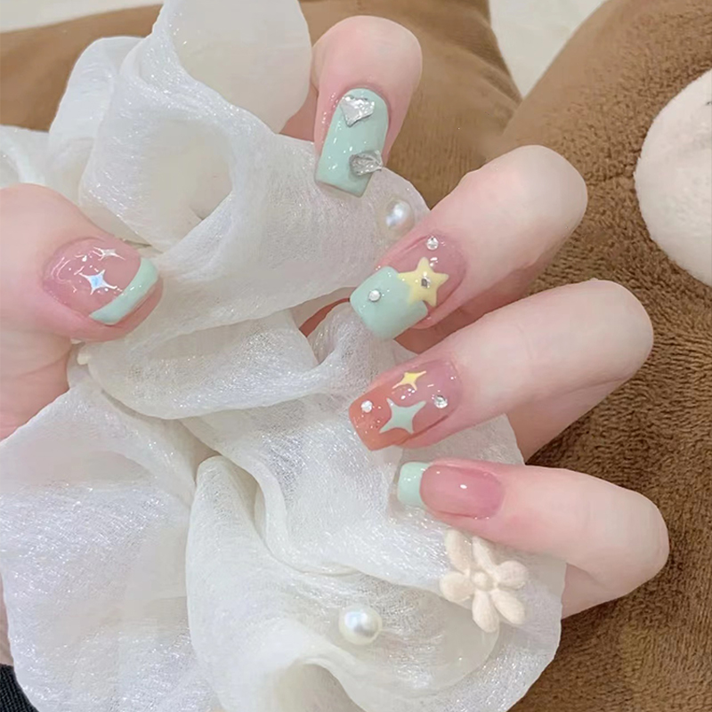 广州手绘美甲手工定制穿戴甲防水