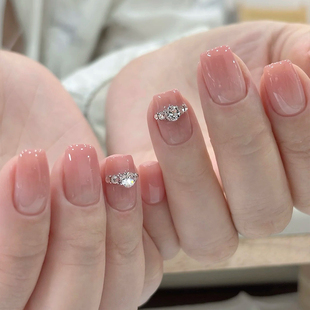 纯手工穿戴甲夏日新款 清透水蜜桃渐变闪钻美甲新娘婚礼婚纱照甲片