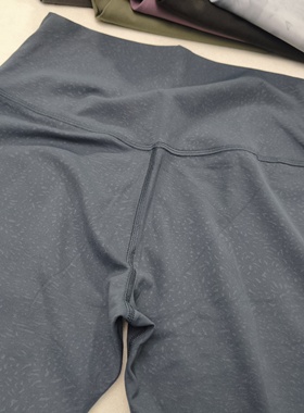 越南工厂尾货绝版基础款磨毛瑜伽紧身瑜伽裤女裸感高弹外穿小脚裤