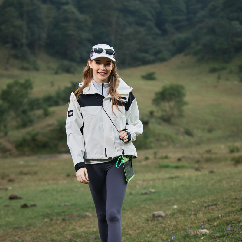 N+a纳迪亚25新款春秋连帽夹克户外登山服跑步开衫运动服女外套