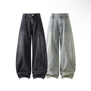 街头男宽松弯刀牛仔裤 郑一大码 水洗做旧美式 牛魔王 穿搭