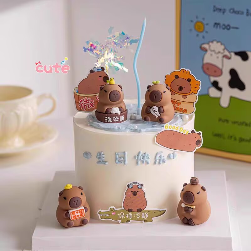capybara卡皮巴拉蛋糕装饰偷懒