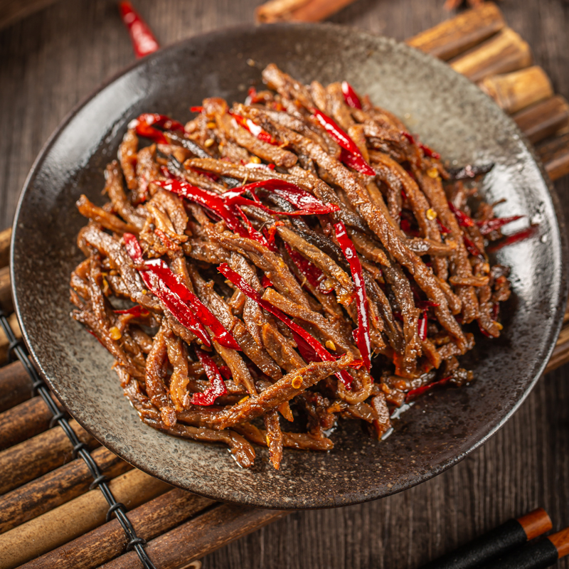 真牛肉不添加！兔娘娘冷吃牛肉