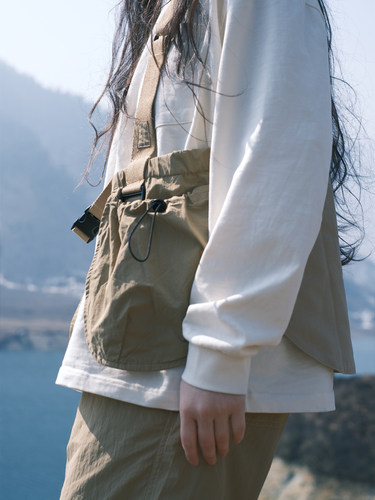棉麻露营户外通勤骑行马夹卡其色男女款松紧可调BUBBLE PLAS
