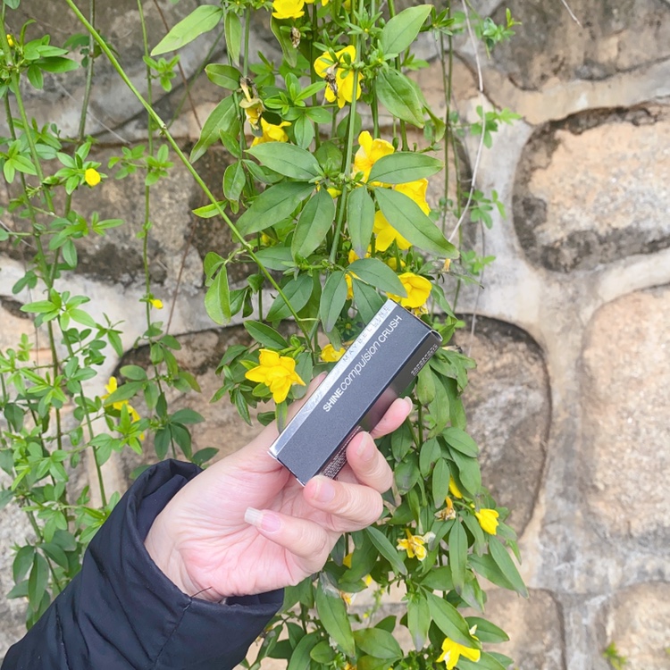 美宝莲绝色持久唇膏SPK23