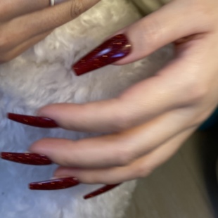 BOBBINAILS中古纯红复古碎钻高级显白新年红可拆卸穿戴甲成品