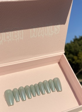 BOBBINAILS欧美豆绿珍珠蹭粉INS简约可拆卸穿戴甲成品