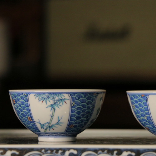 茶杯陶瓷一溪山房青花斗彩