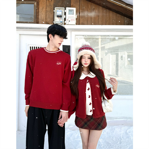 新年跨年穿搭红色减龄甜美毛衣女