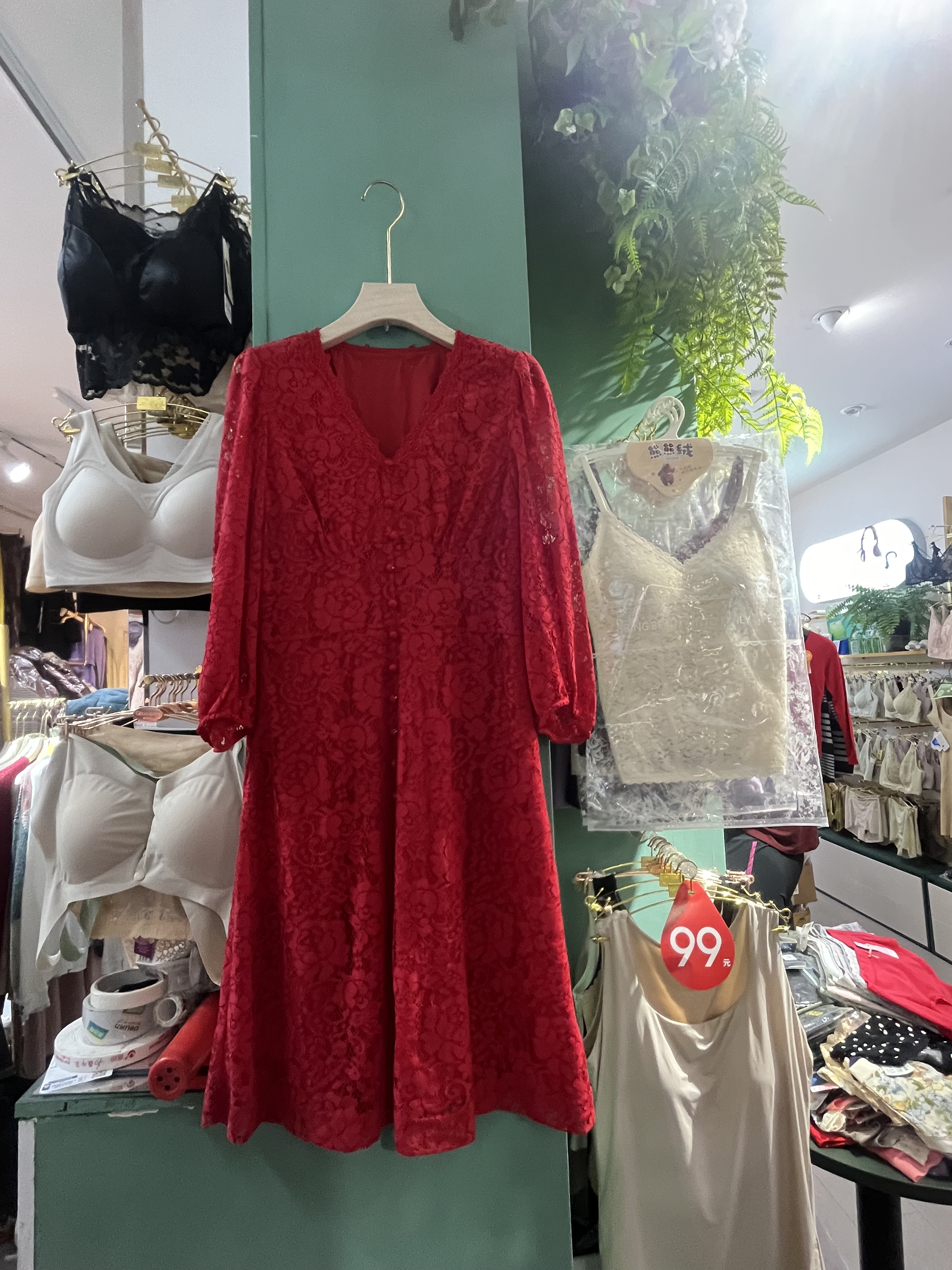 品牌撤柜女士蕾丝连衣裙断码孤品特价