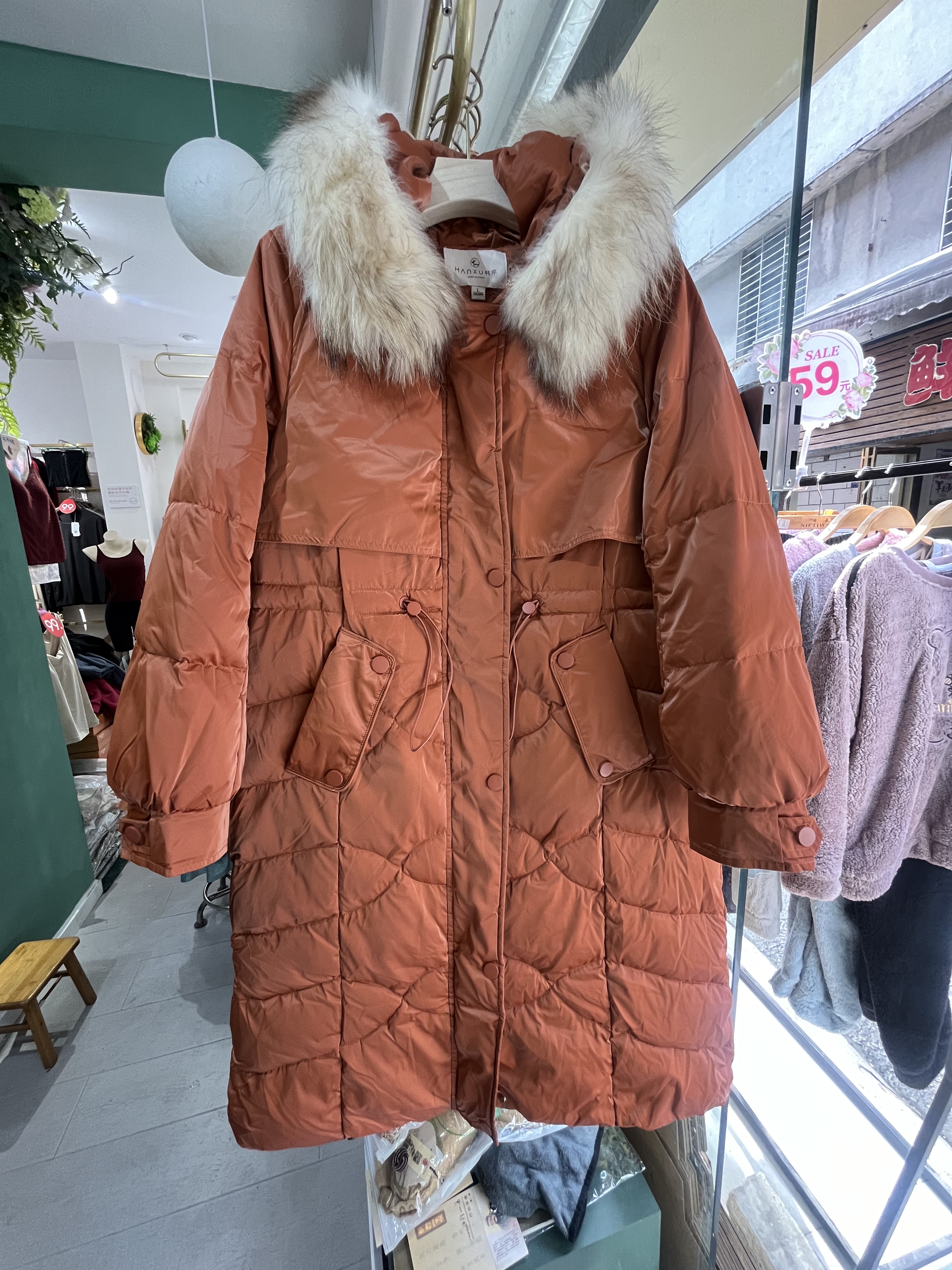 品牌撤柜女士中长款羽绒服外套特价