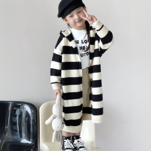 女宝宝慵懒风条纹连帽针织外套春秋季2026新款儿童中长款毛衣开衫