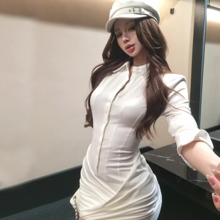 纯欲高级长袖白色衬衫裙polo领修身包臀短裙性感辣妹气质连衣裙女