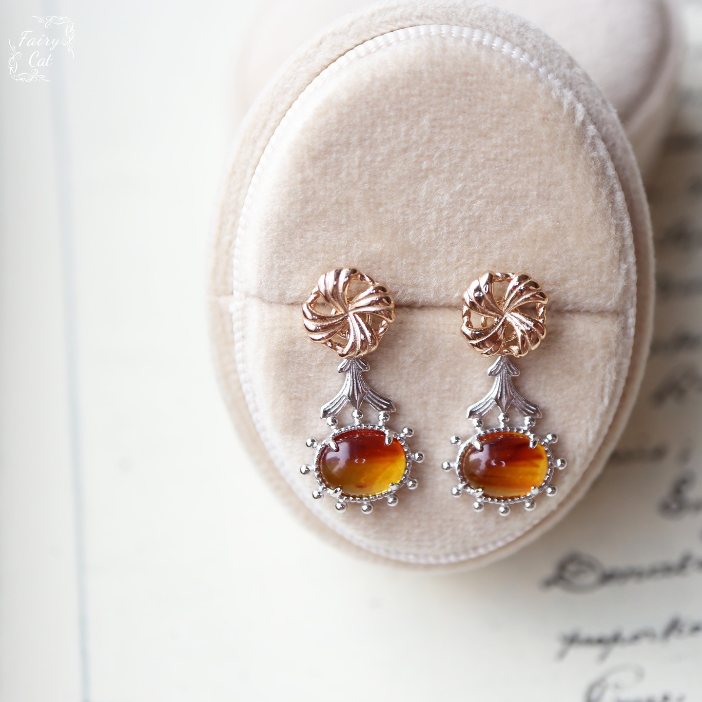 日系复古小众再造琥珀耳钉s925银镀金复古宫廷风耳环耳饰耳坠女款