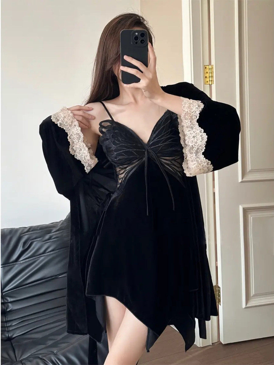 PAJAMAS WOMENS SPRING AND AUTUMN STYLE GOLDEN VELVET WINTER 2024 NEW SEXUAL FEELINGS TONE SUSPENDERS NIGHTDRESS NIGHTGOWN SET CHEST PADS