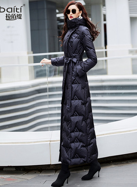 藏蓝色长款羽绒服2025年新款女气质修身连帽超长到脚踝白鸭绒外套