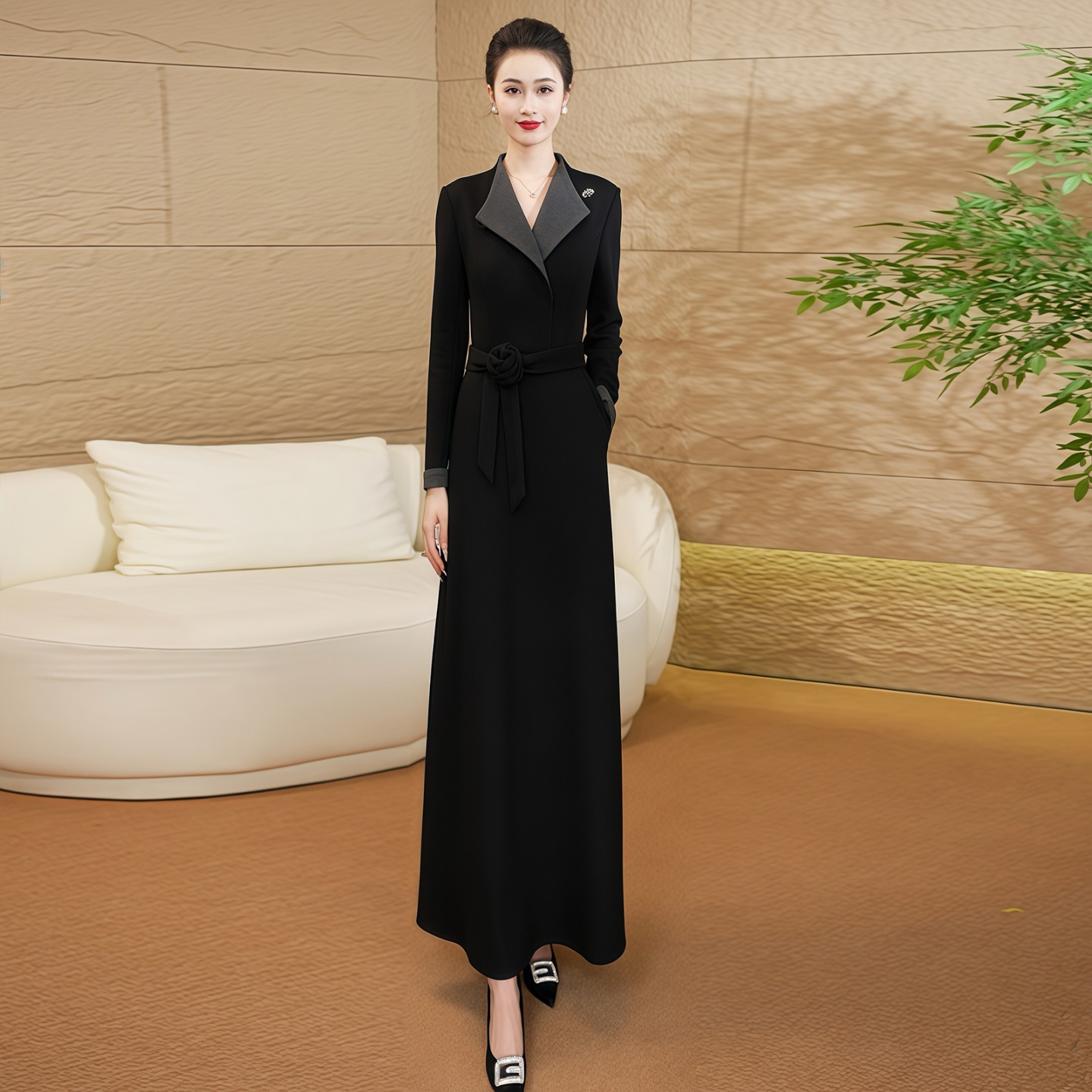 拉佰缇黑色长款毛呢连衣裙