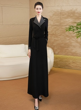 加厚秋冬连衣裙女轻奢高级感2025新款气质显瘦宴会毛呢黑色长裙64
