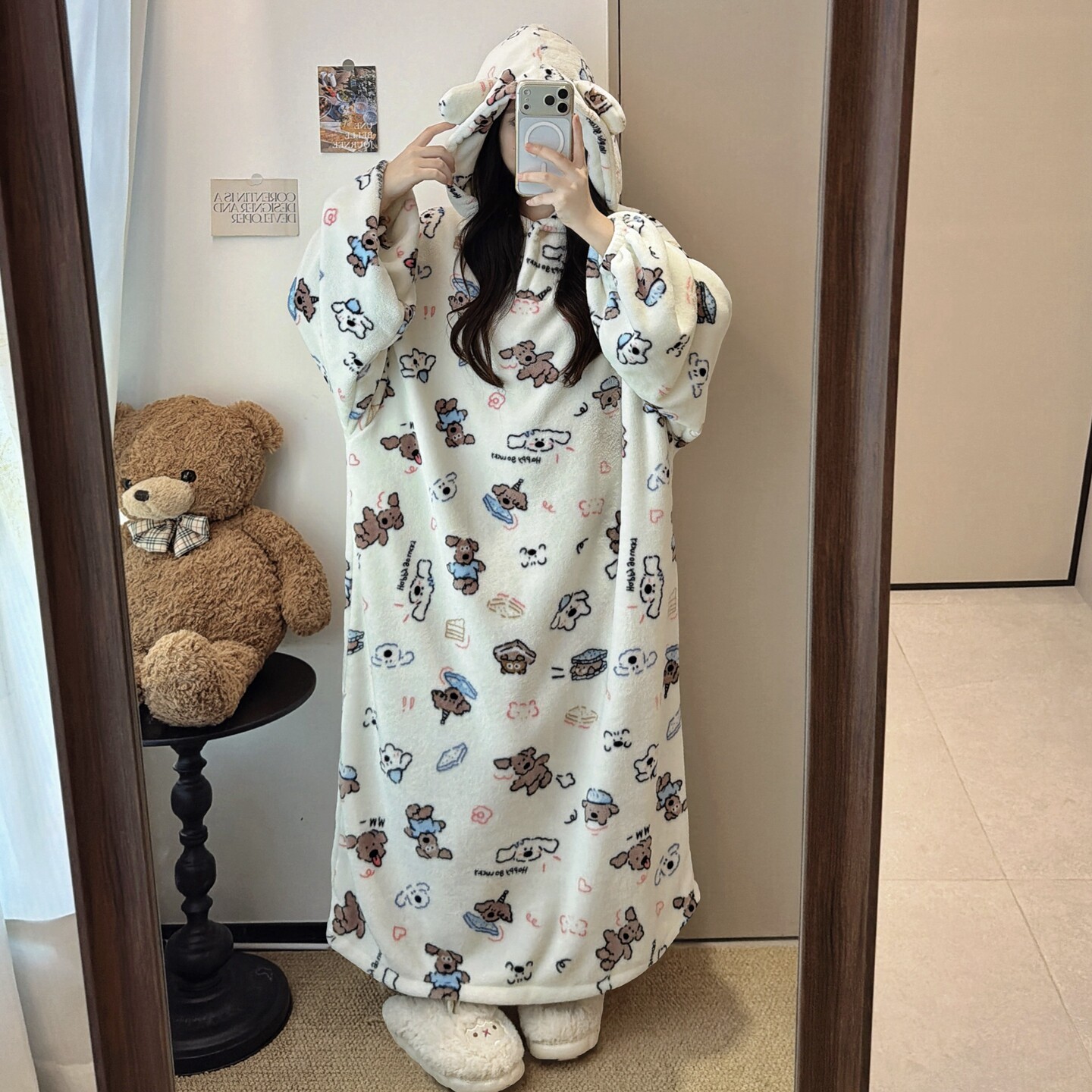 学院风连帽睡裙女长款宽松版秋冬甜美法兰绒加肥加大码200斤睡衣