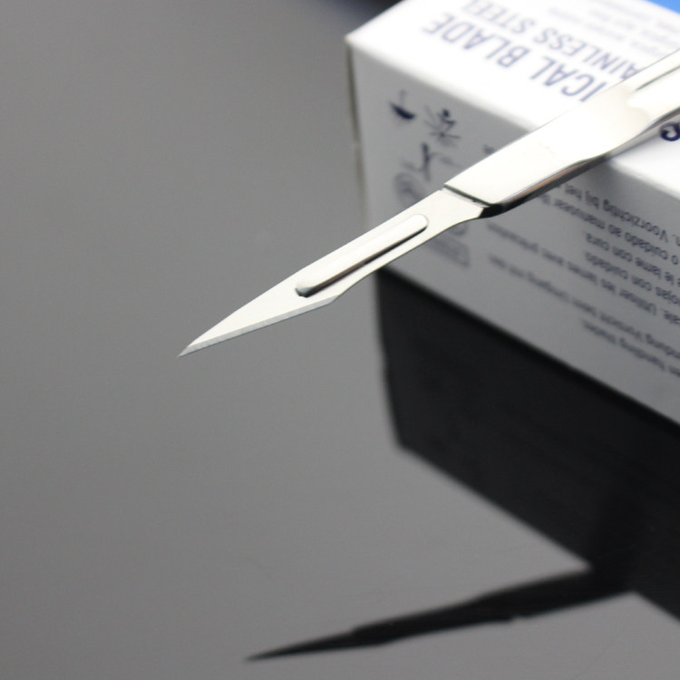 日本羽毛特硬不锈钢手术刀片 原装进口飞勒牌11/15/23号贴膜工具