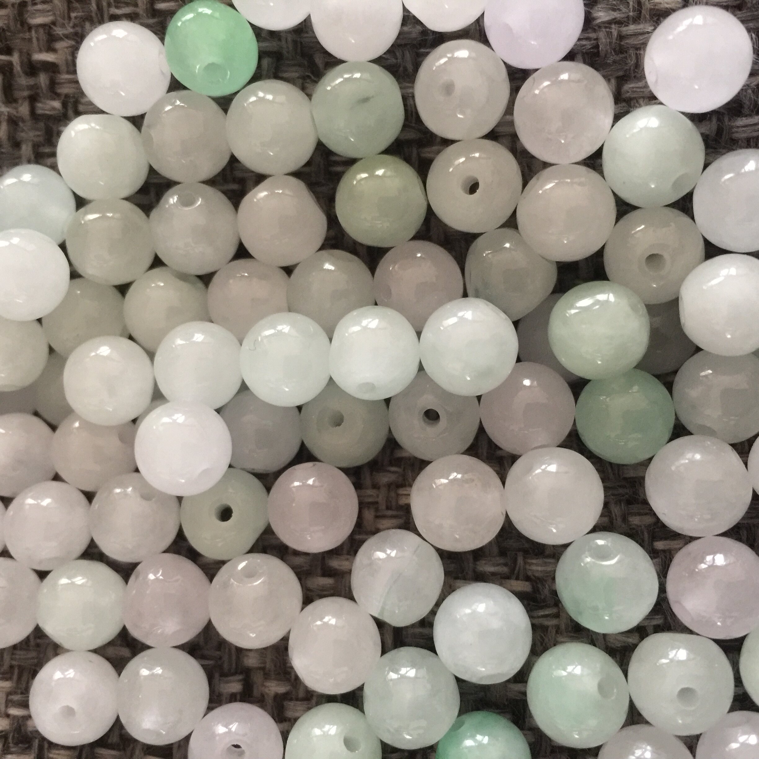 天淼玉器巴山翡翠冰种圆珠子