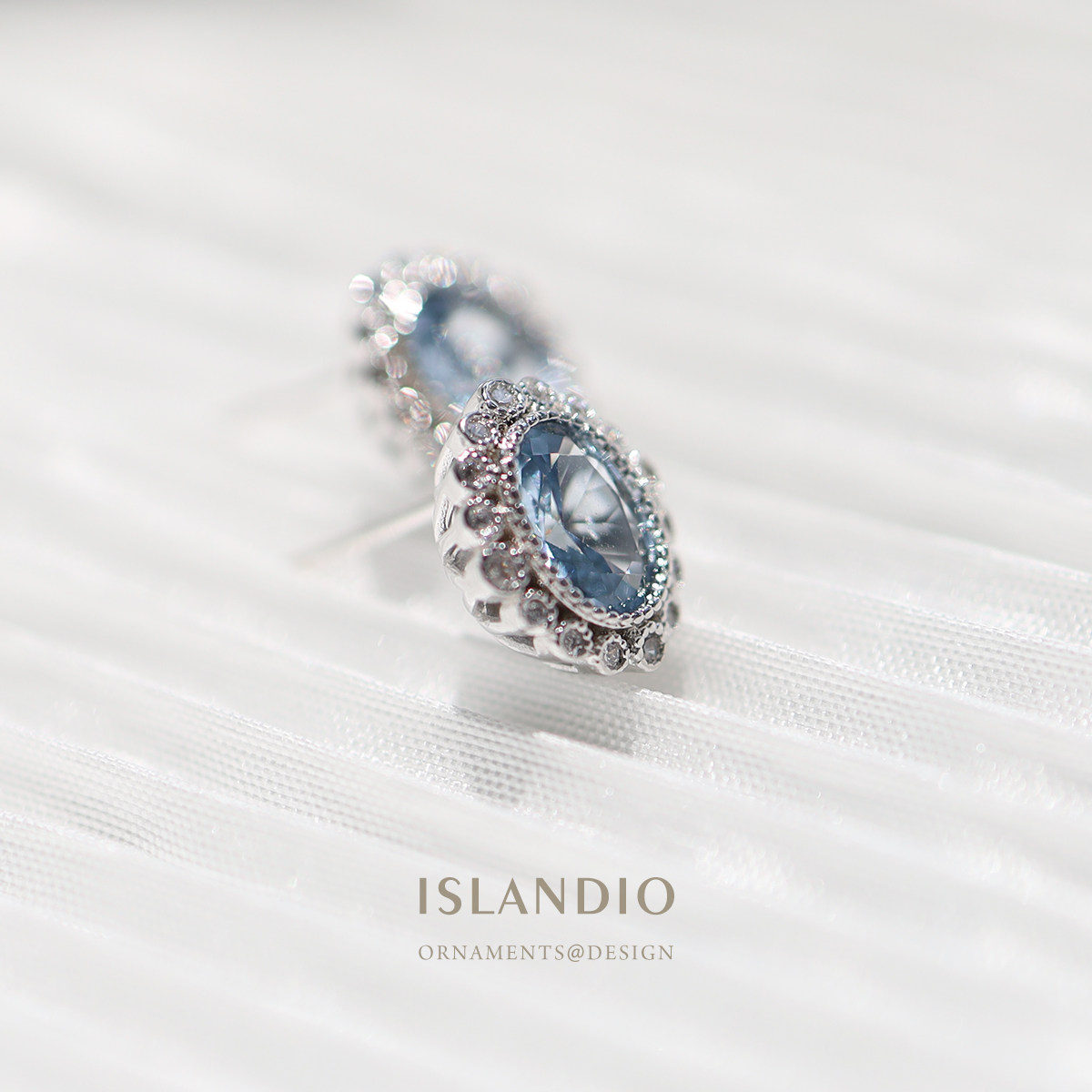 ISLANDIO法式海蓝水晶宝石纯银耳钉气质简约冷淡风女耳饰礼物