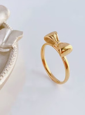 日韩女生在逃公主蝴蝶结钛钢戒指
