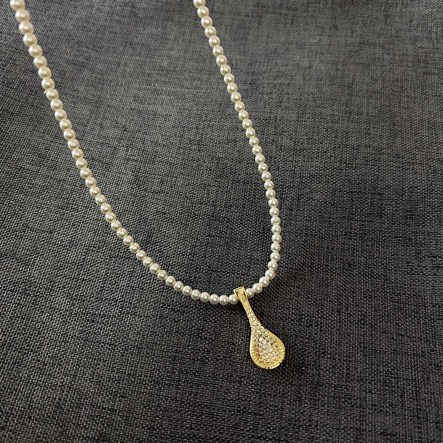 轻奢珍珠项链女金色勺子吊坠锁骨链百搭颈链