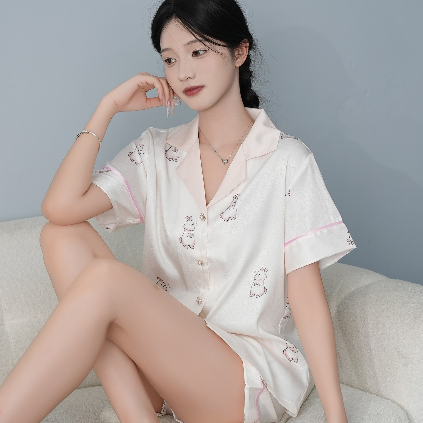 冰丝短袖短裤睡衣夏季新女款网红风小个子时尚春秋女生居家服套装