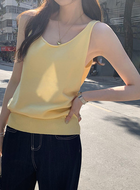 奶呼呼黄色小众宽松无袖针织吊带女2025夏季独特外穿内搭打底背心