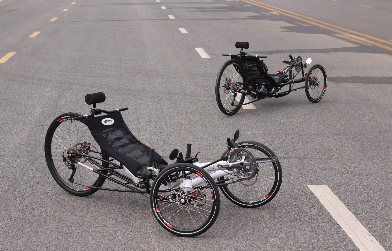 DLT Camel lying car Aluminum alloy Transformers series three-wheel lying car 26-inch wheel set