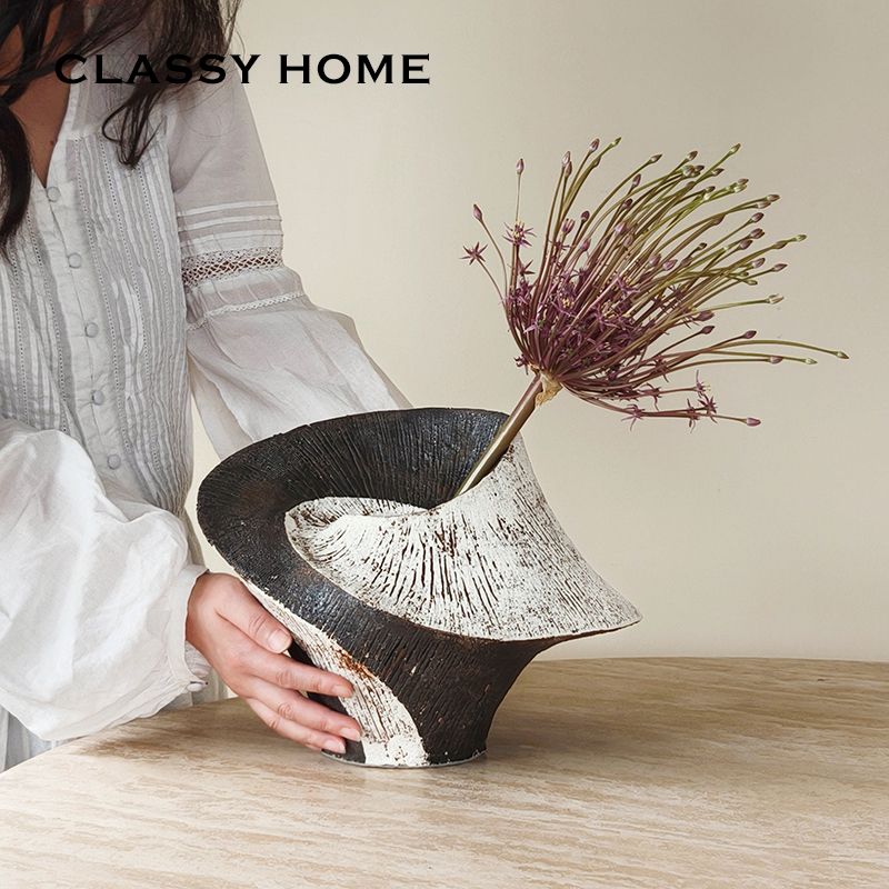 侘寂风陶瓷民宿茶空间野口花瓶