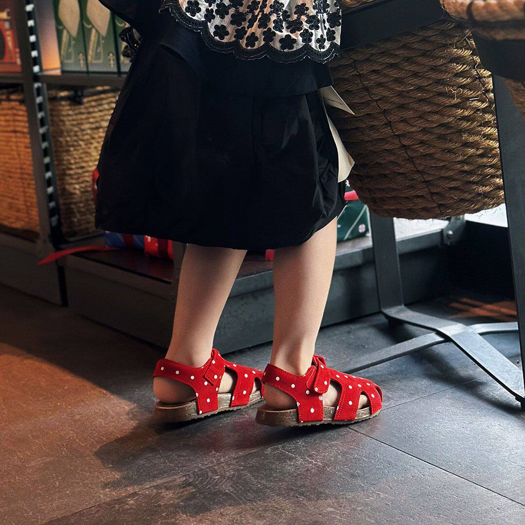 女童勃肯凉鞋夏季新款包头沙滩鞋中小童公主鞋波点红色软木学步鞋