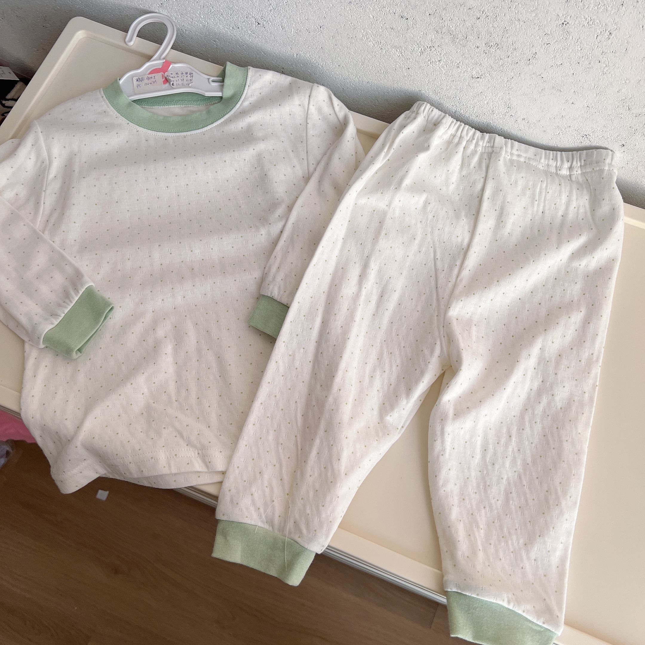 巨柔软外贸原单男女童春秋款纯棉秋衣秋裤长袖家居睡衣套装