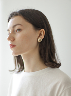 niceto 拉丝工艺立体半圆球造型空心不坠耳925银针法式复古耳钉