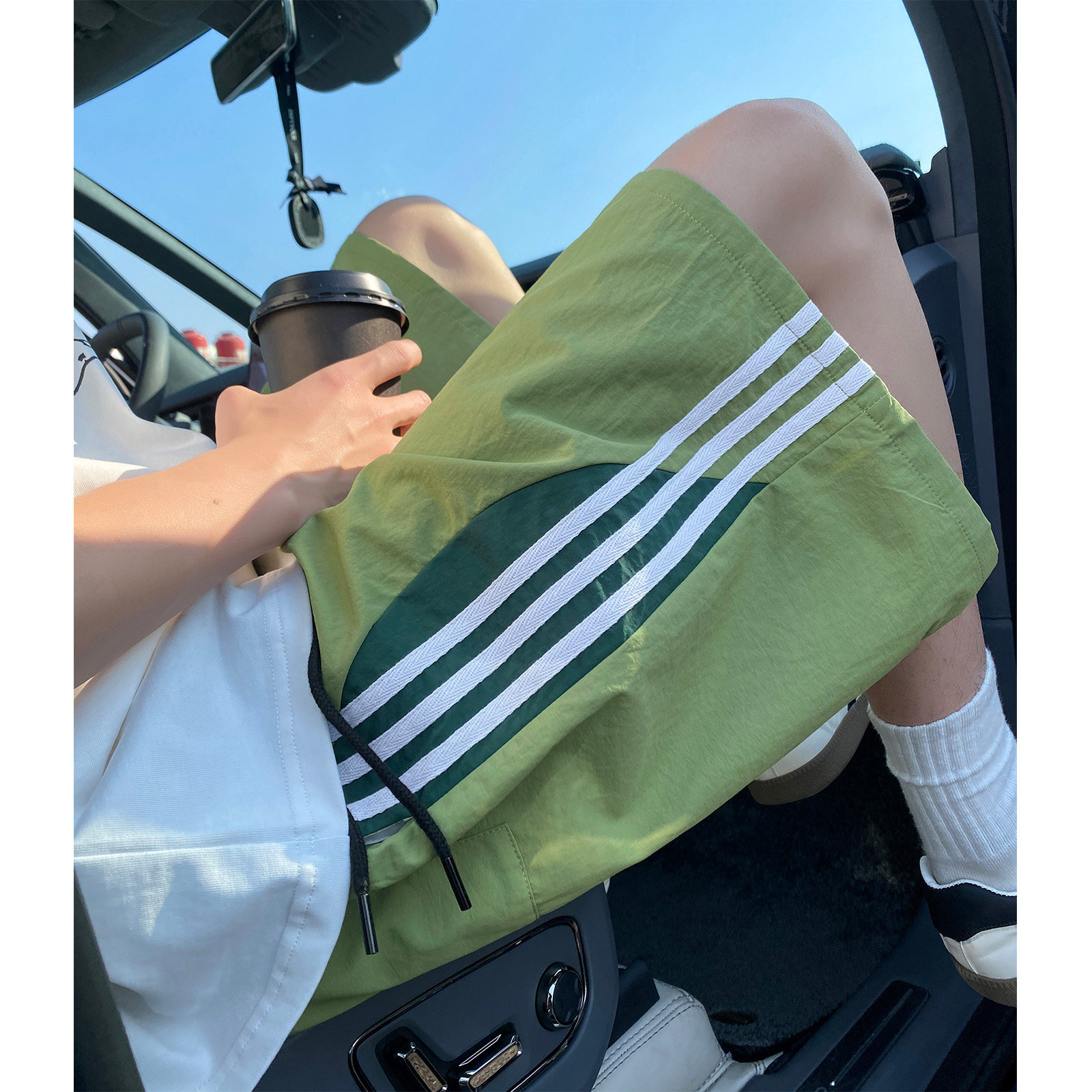 美式冰丝速干沙滩短裤男款夏季薄款篮球运动五分裤子宽松休闲中裤