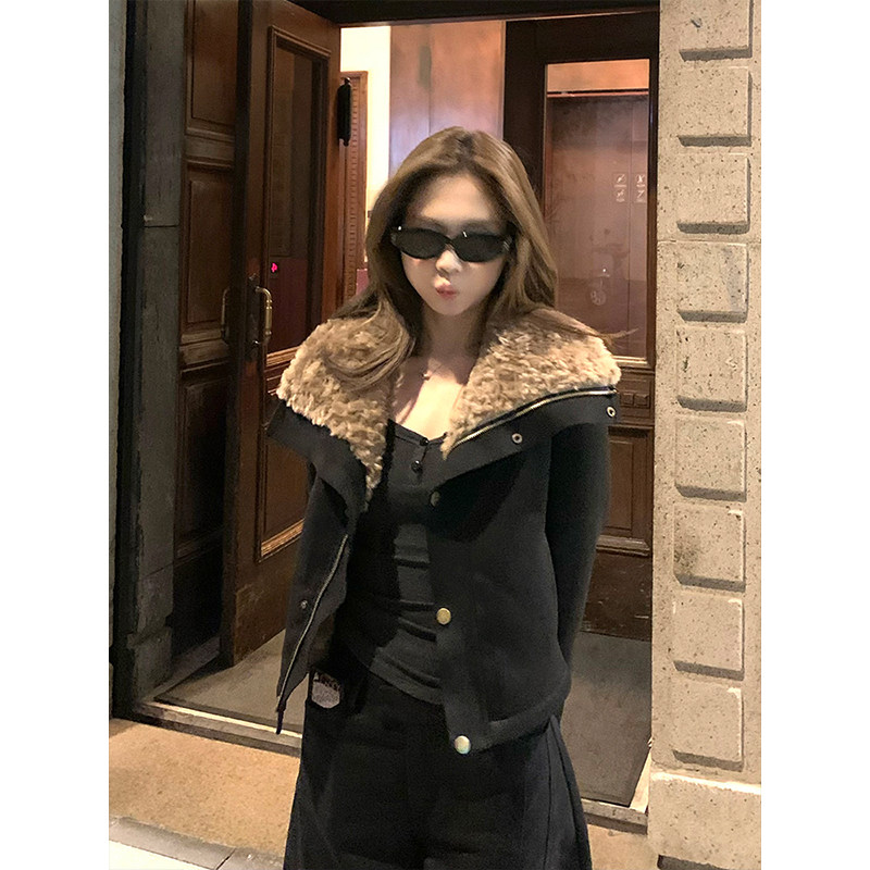 美式黑色复古毛领撞色翻领短款外套女秋冬新款高级感气质夹克上衣