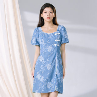 阿依莲a.yilian 复古设计感牛仔连衣裙